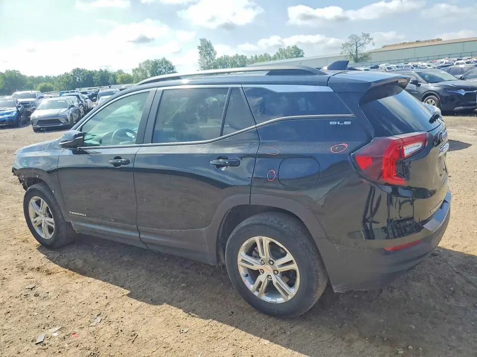 2022 GMC TERRAIN SLE  
