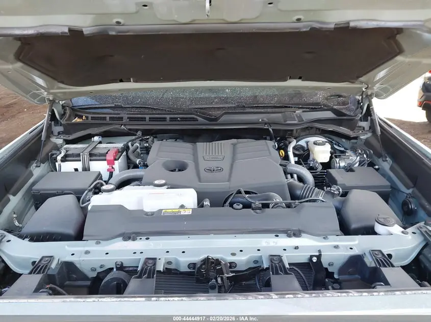 2026 TOYOTA TUNDRA SR5 CREWMAX 5.5' BED