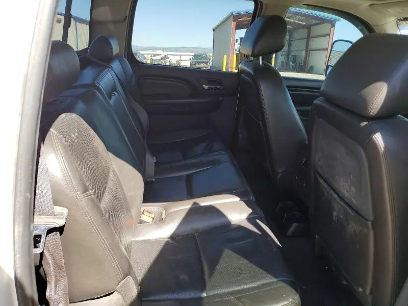 2011 GMC SIERRA K3500 DENALI  