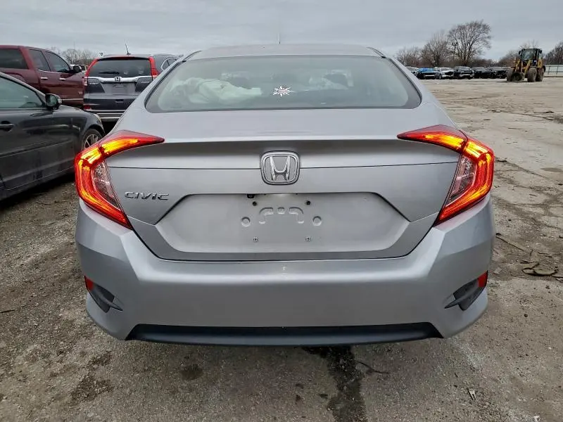 2018 HONDA CIVIC LX  