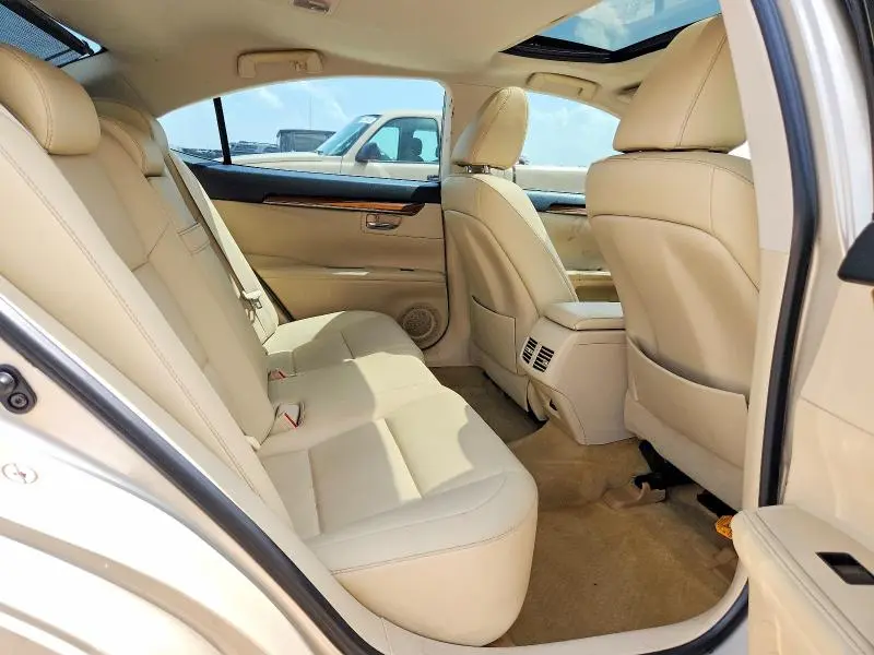 2013 LEXUS ES 300H  