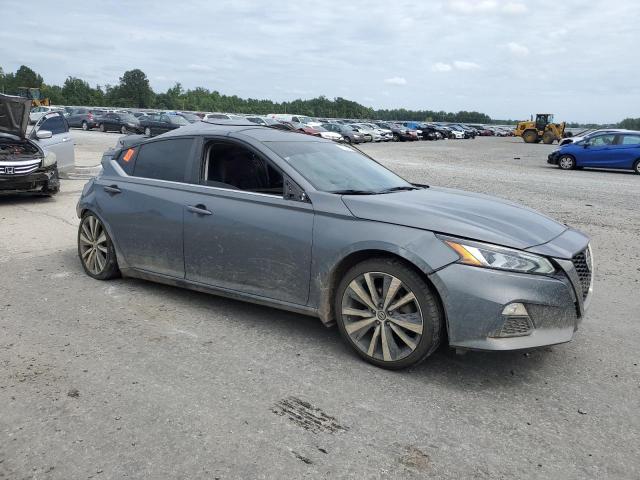 2019 NISSAN ALTIMA SR