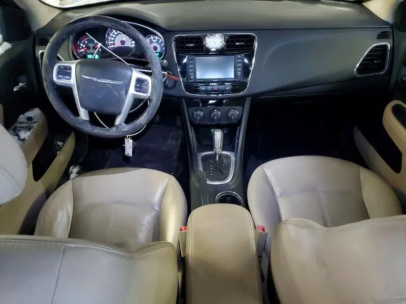 2011 CHRYSLER 200 LIMITED  