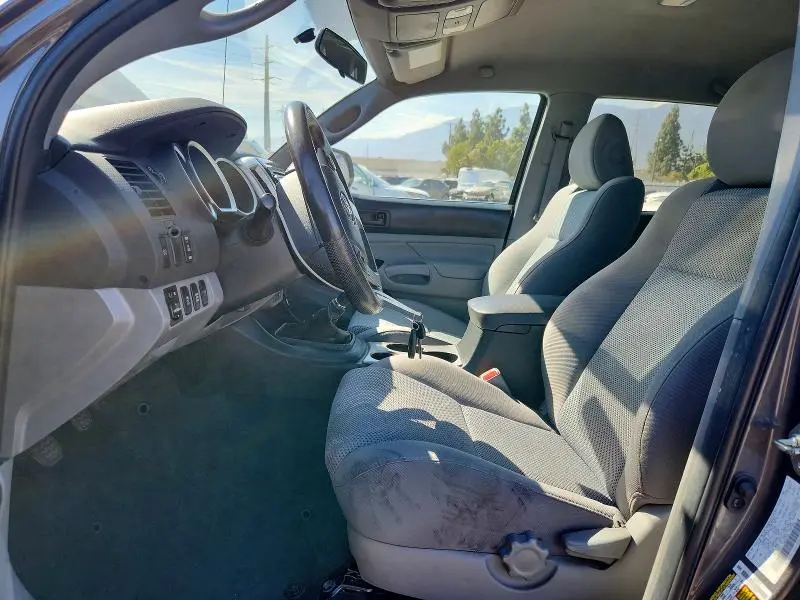 2015 TOYOTA TACOMA V6  