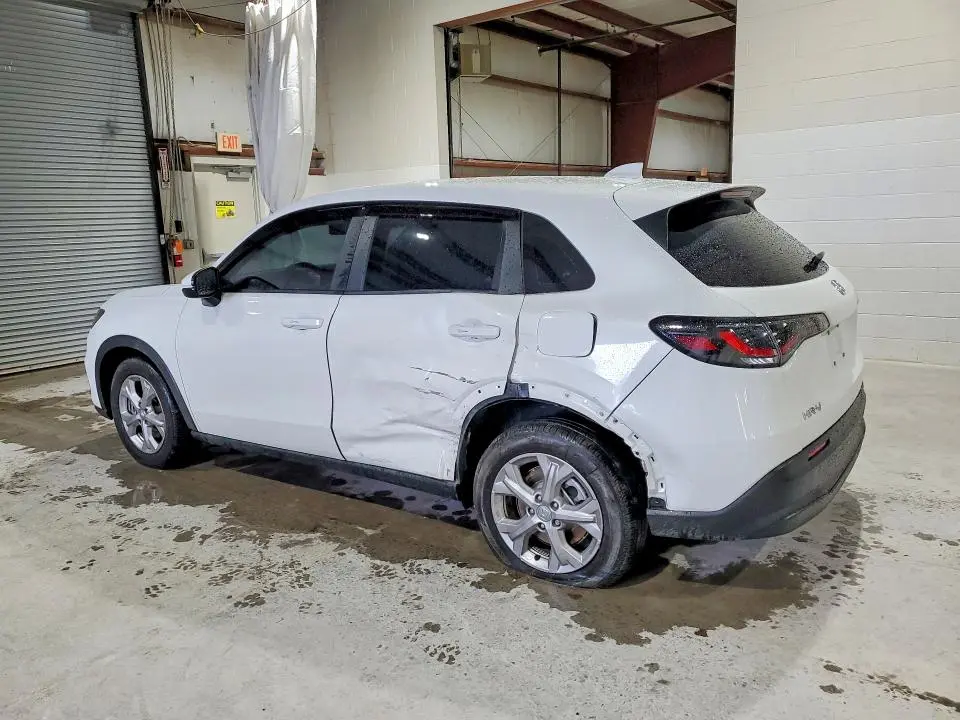 2024 HONDA HR-V LX  