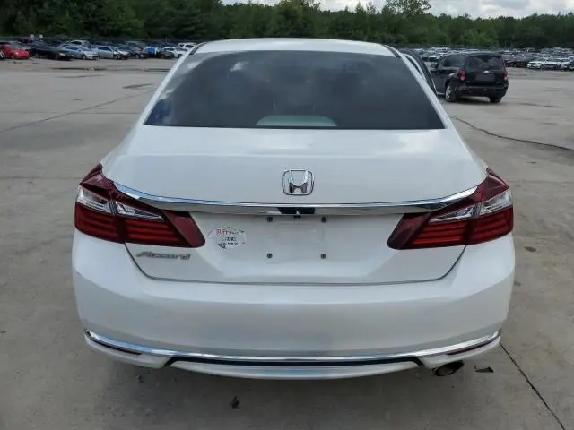 2017 HONDA ACCORD LX  