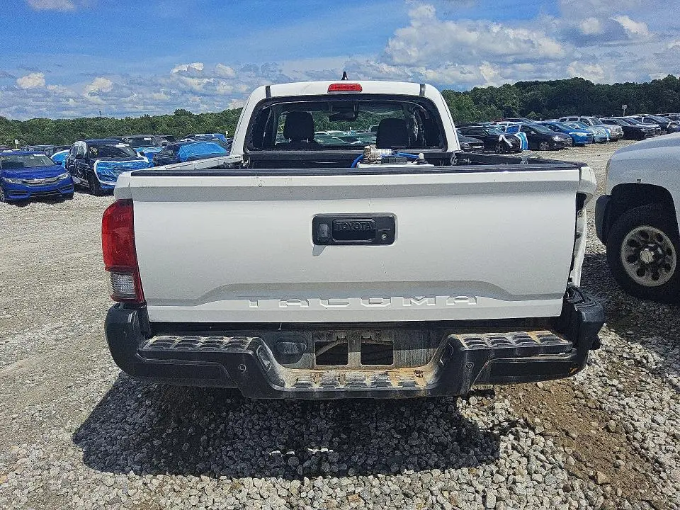 2023 TOYOTA TACOMA SR  