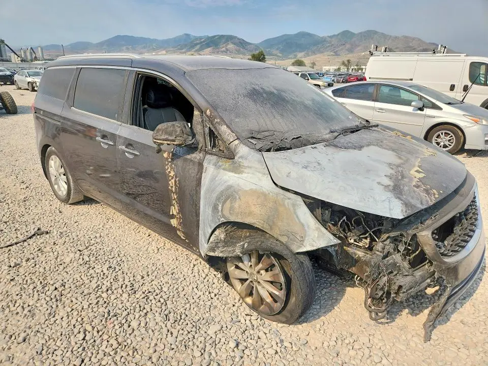 2016 KIA SEDONA EX  