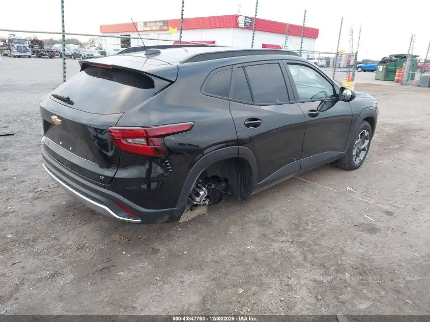 2026 CHEVROLET TRAX FWD LT
