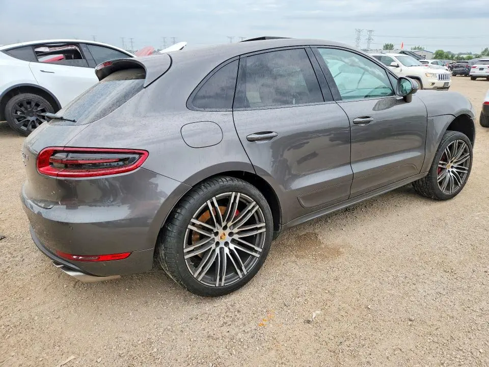 2015 PORSCHE MACAN TURBO  