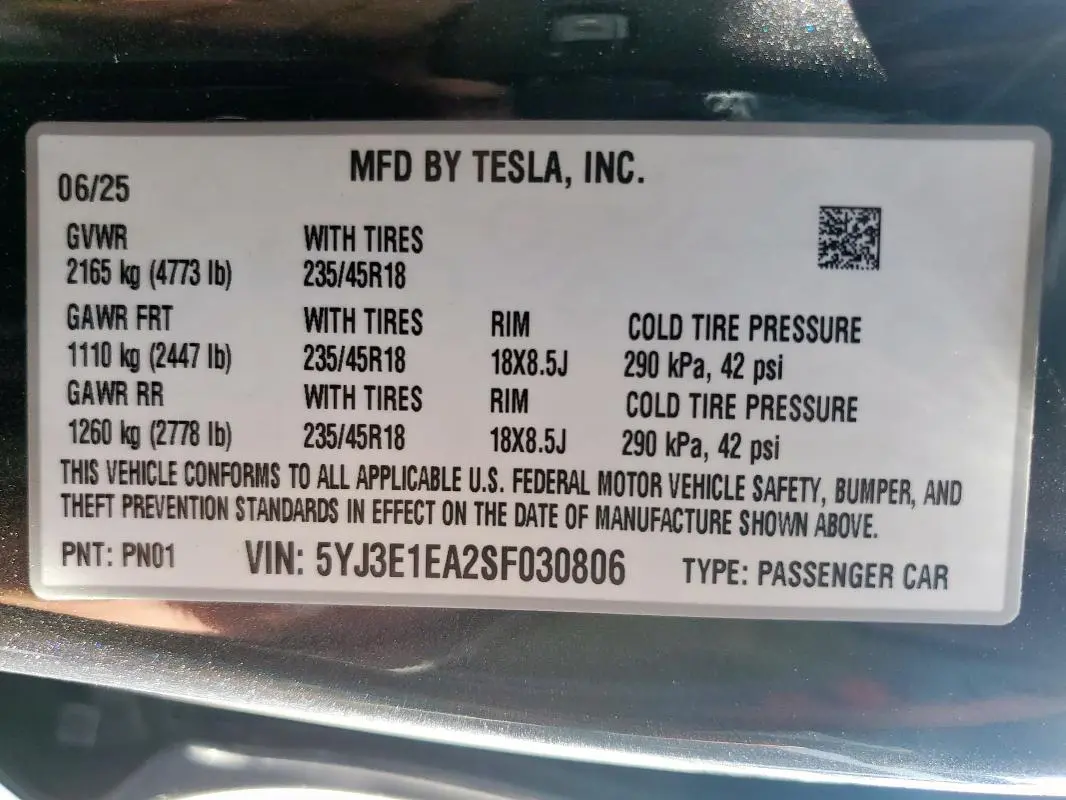 2025 TESLA MODEL 3   