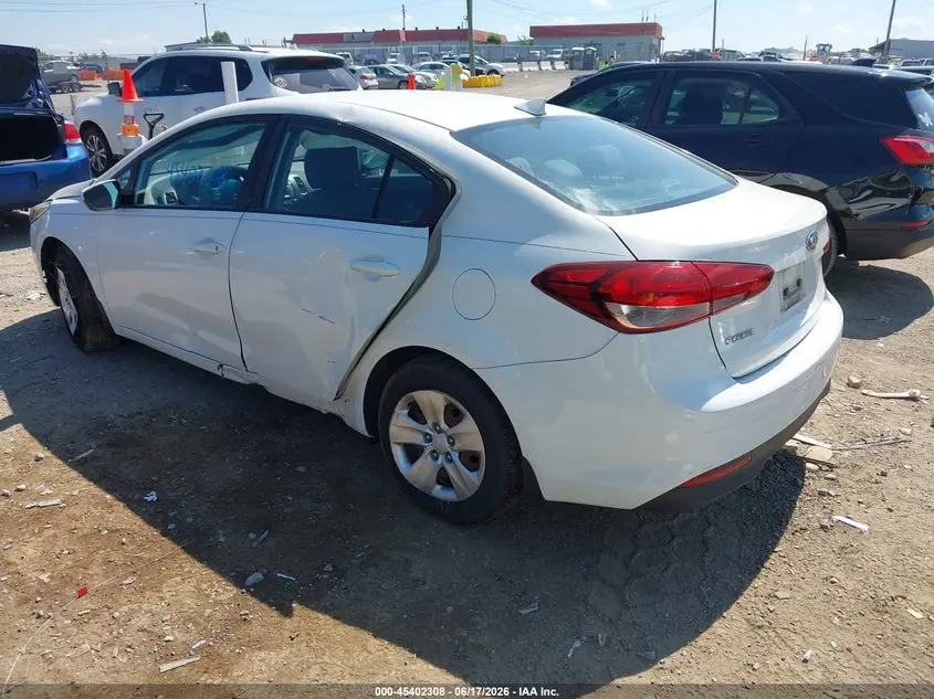 2017 KIA FORTE LX