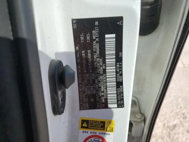 2016 TOYOTA HIGHLANDER LE  