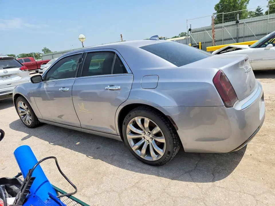 2018 CHRYSLER 300   
