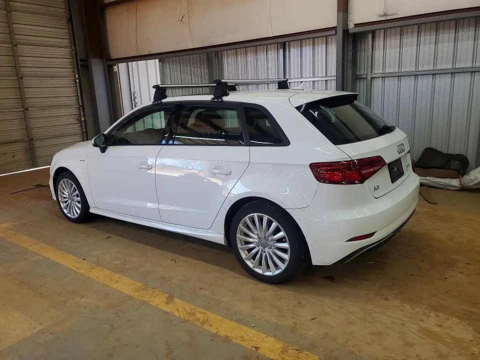 2017 AUDI A3 E-TRON HATCHBACK PREMIUM