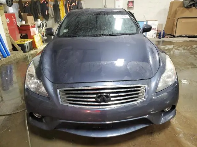 2013 INFINITI G37   