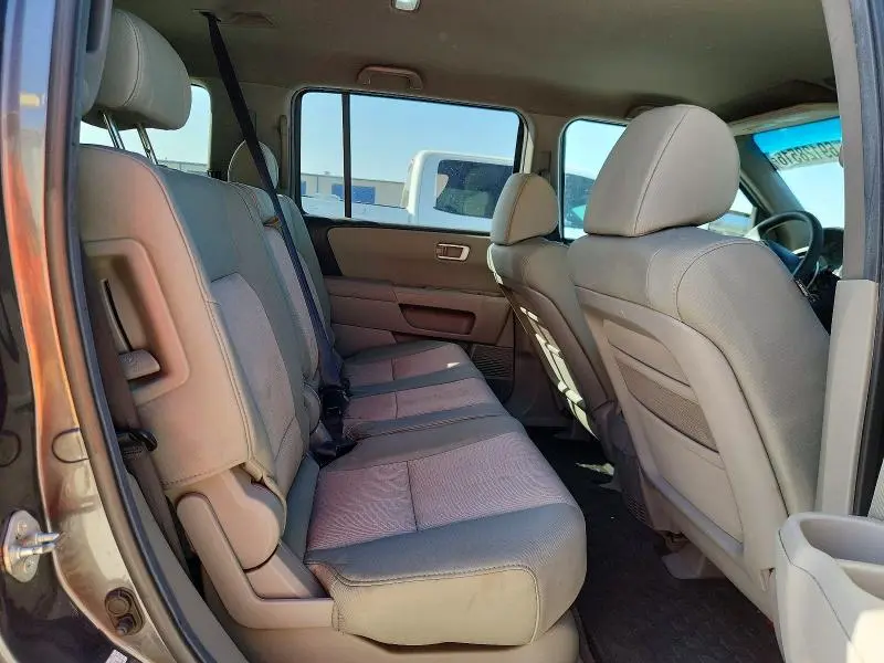 2011 HONDA PILOT EX  