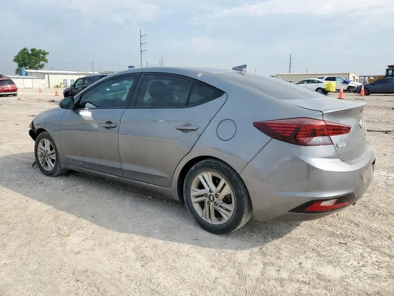 2019 HYUNDAI ELANTRA SEL  