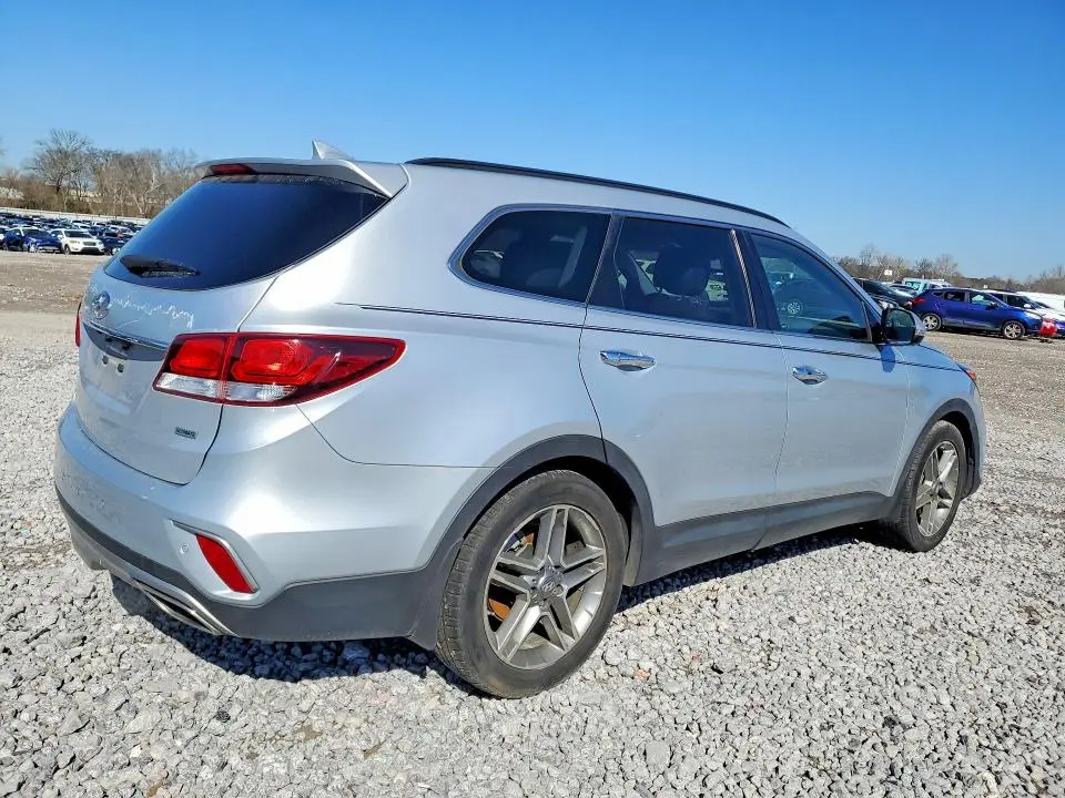 2017 HYUNDAI SANTA FE SE ULTIMATE  