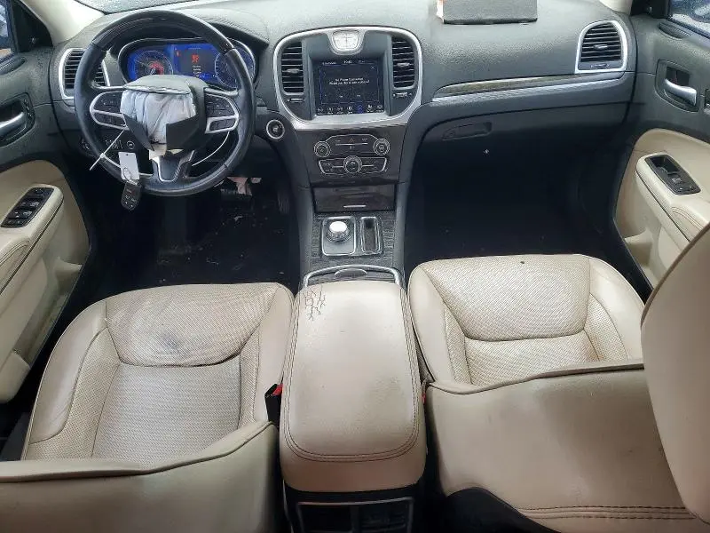 2019 CHRYSLER 300 LIMITED  