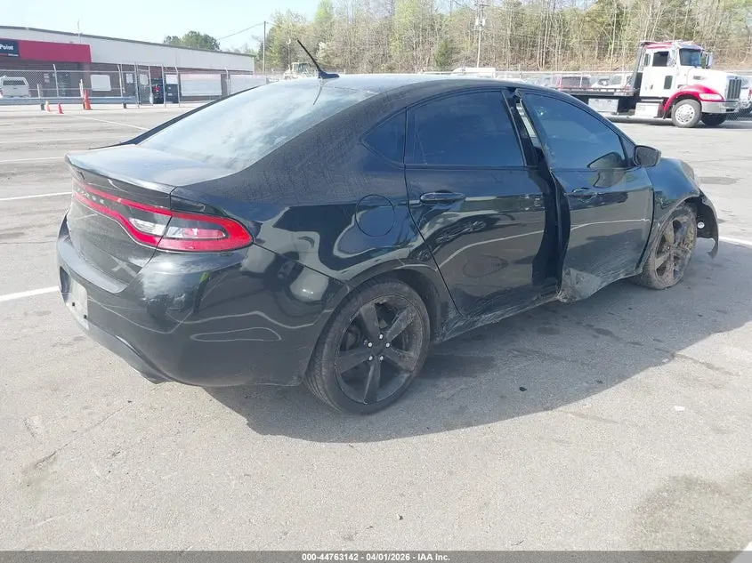 2016 DODGE DART SXT