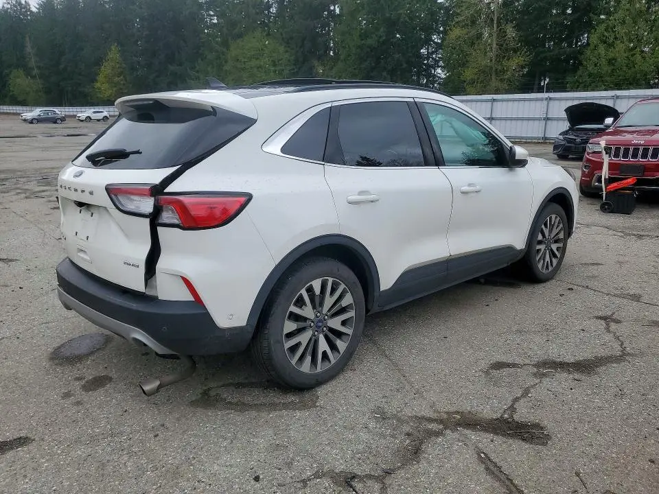 2021 FORD ESCAPE TITANIUM  