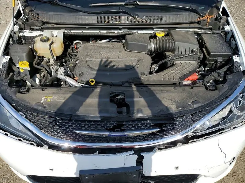 2019 CHRYSLER PACIFICA TOURING PLUS  