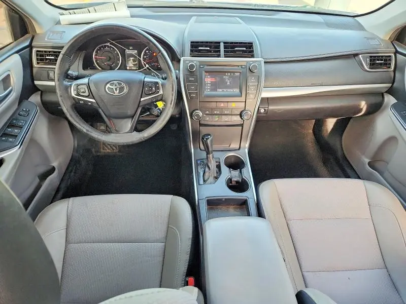 2017 TOYOTA CAMRY SE  