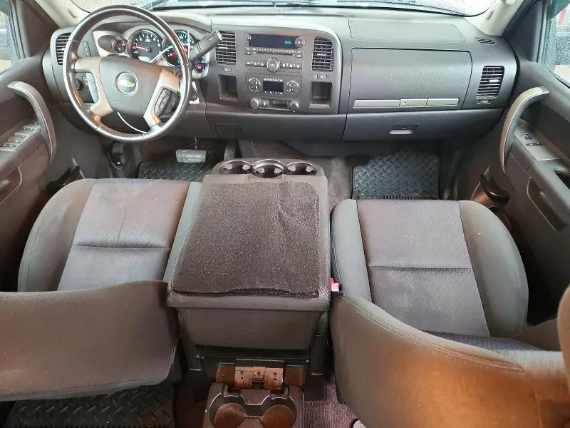 2013 CHEVROLET SILVERADO C1500 LT  