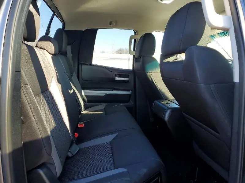 2014 TOYOTA TUNDRA SR5  