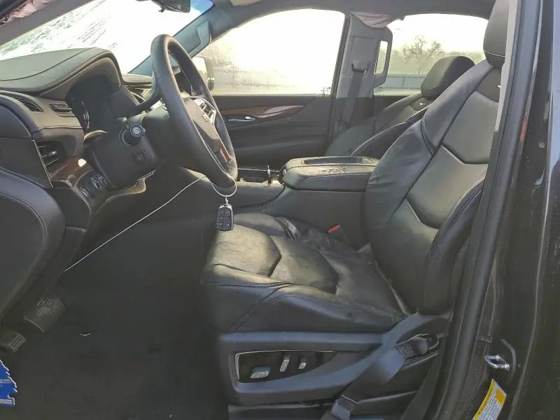 2018 CADILLAC ESCALADE LUXURY  