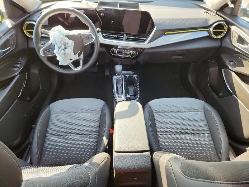 2025 CHEVROLET TRAX 1LT  