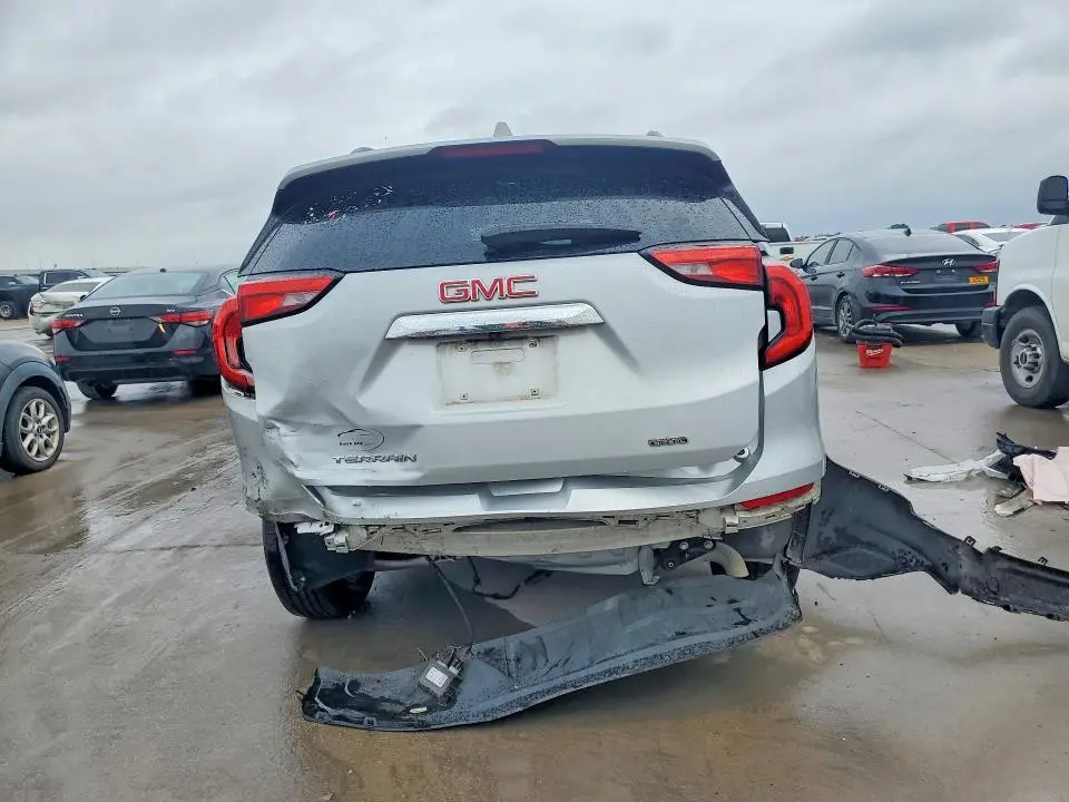 2018 GMC TERRAIN SLE  