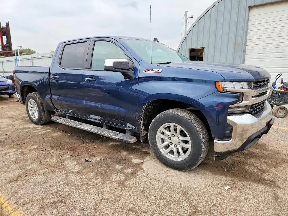 2020 CHEVROLET SILVERADO K1500 LT  