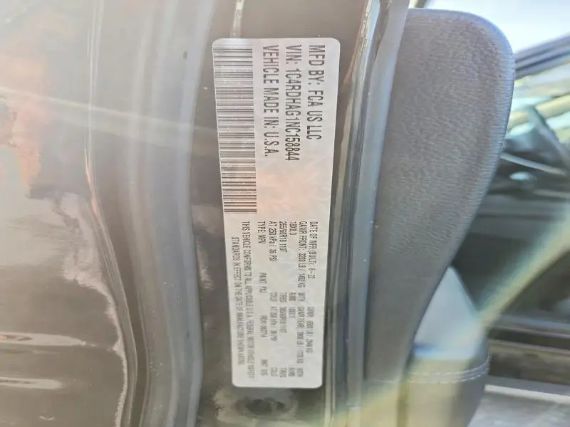 2022 DODGE DURANGO SXT  