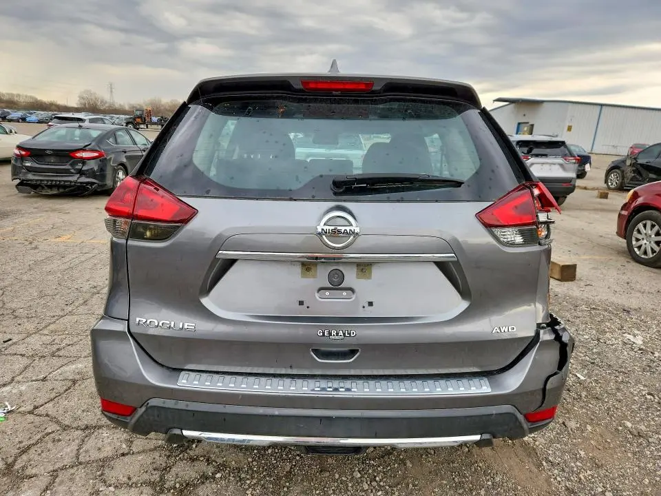 2018 NISSAN ROGUE S  