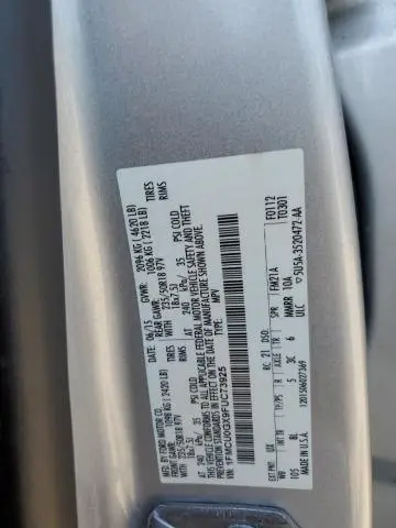 2015 FORD ESCAPE SE  