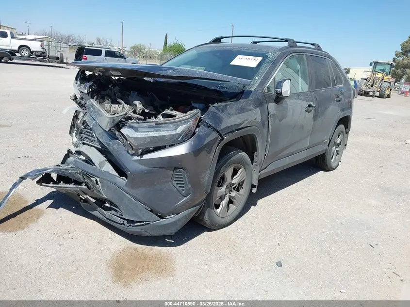 2023 TOYOTA RAV4 HYBRID XLE
