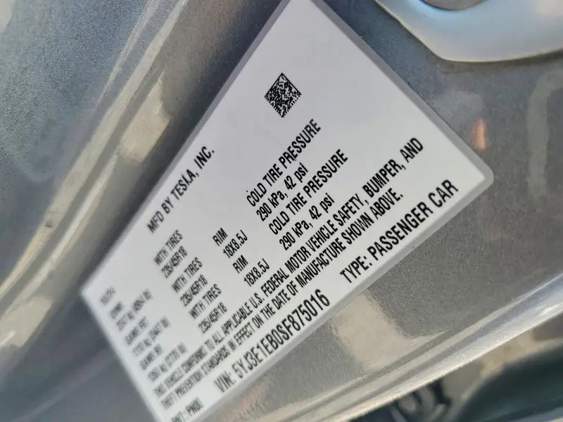 2025 TESLA MODEL 3   