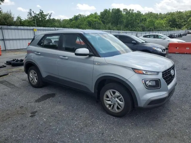 2023 HYUNDAI VENUE SE  