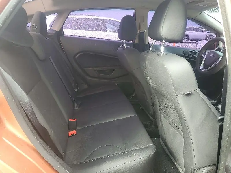 2017 FORD FIESTA SE  