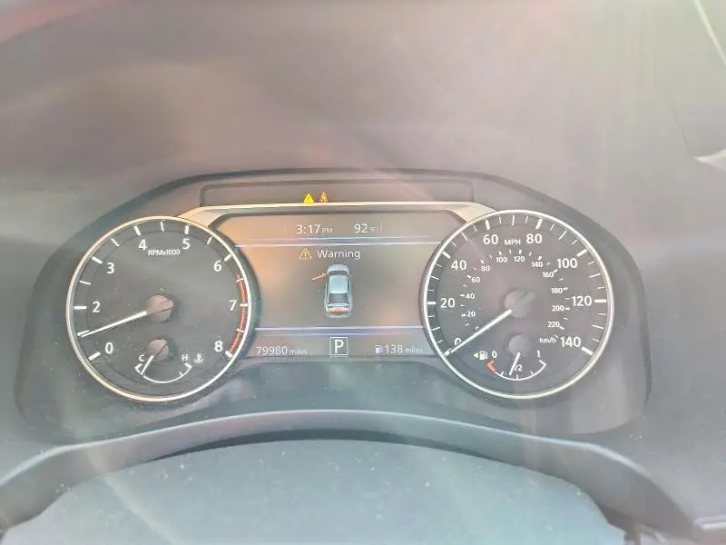 2019 NISSAN ALTIMA SR  