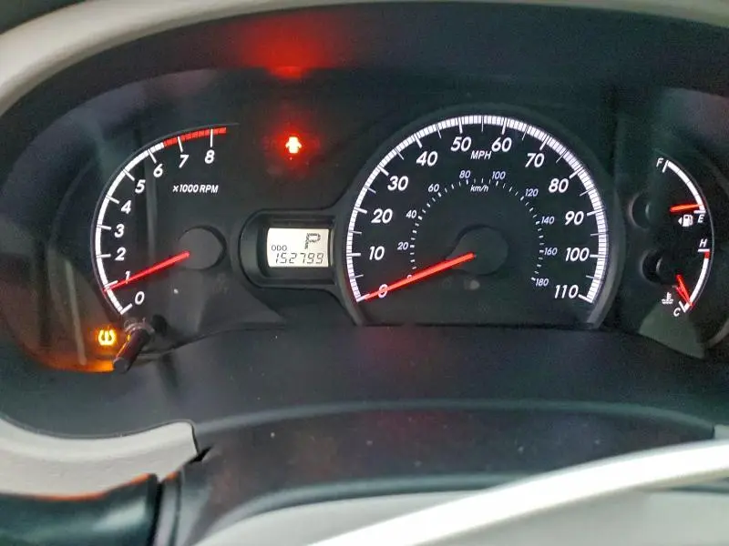 2014 TOYOTA SIENNA LE  