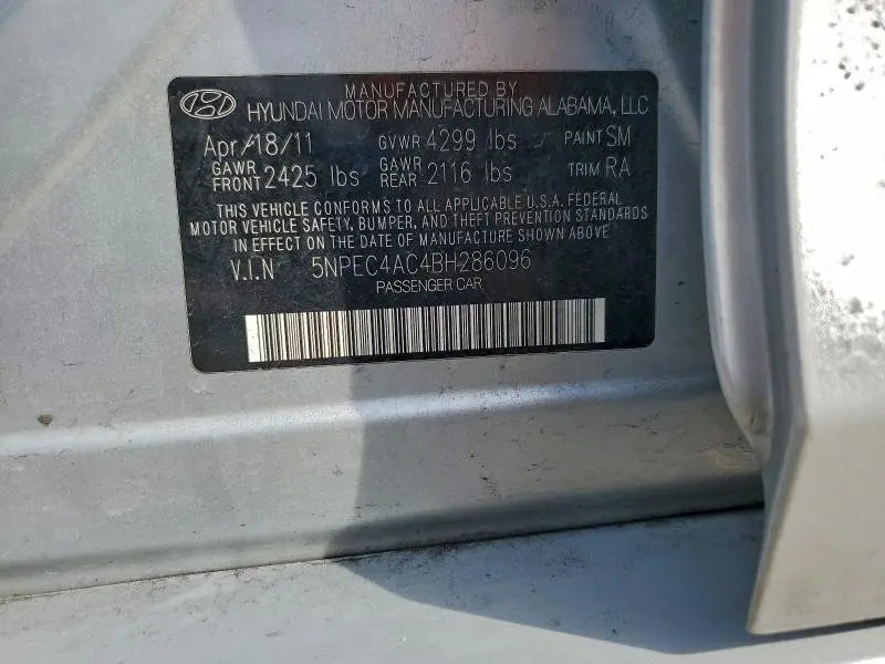 2011 HYUNDAI SONATA SE  