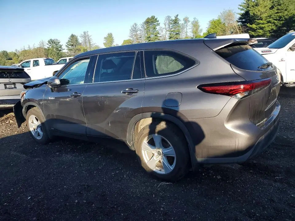 2021 TOYOTA HIGHLANDER HYBRID LE  