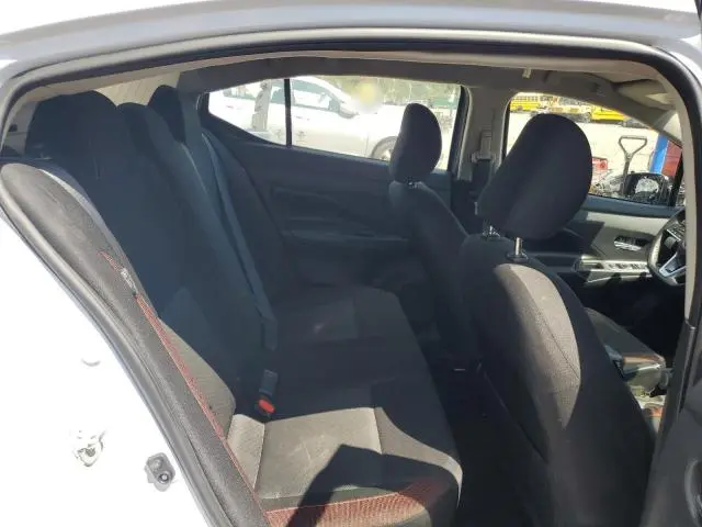 2023 NISSAN VERSA SR  