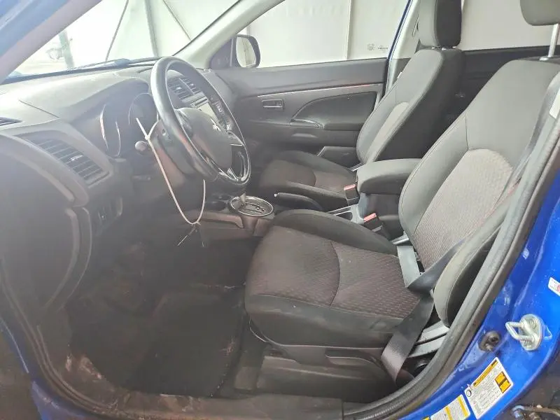 2017 MITSUBISHI RVR SE  