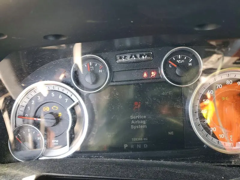 2015 RAM 1500 SPORT  