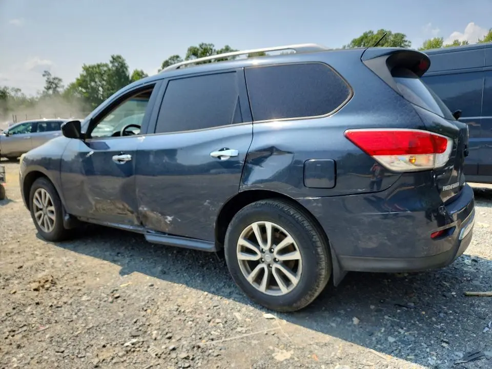 2015 NISSAN PATHFINDER S  