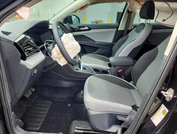 2024 VOLKSWAGEN TAOS S  